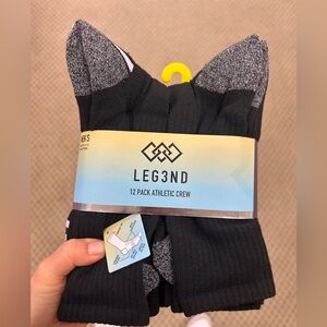 NWT Legend men’s athletic crew socks 12 pairs